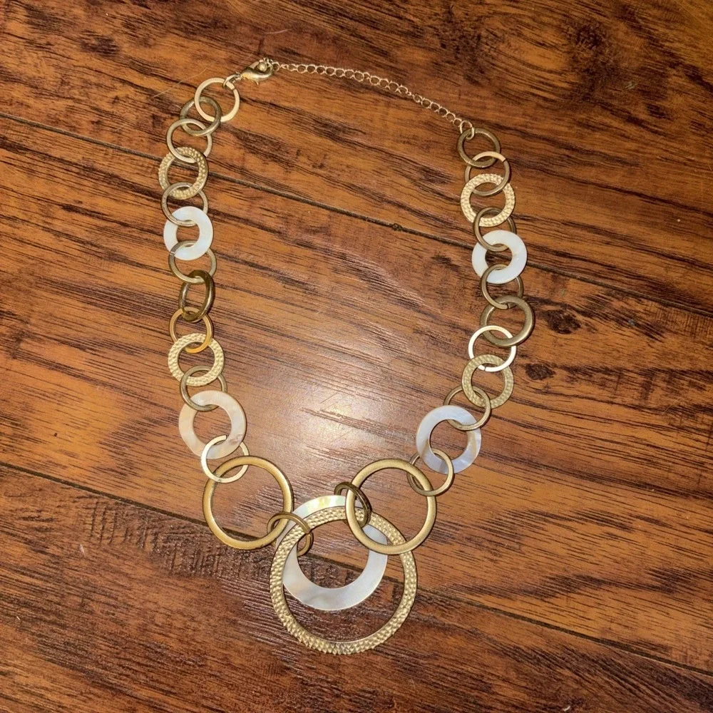 Silver Tone Hammered Circle Link Statement Necklace - 20